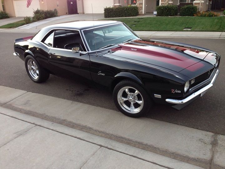 CauseWeDrive's tweet photo. 1968 Camaro http://t.co/xeKA9ApRJO