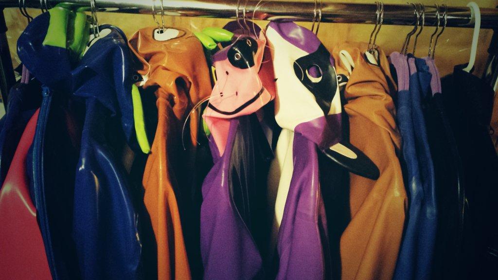 Embedded image permalink