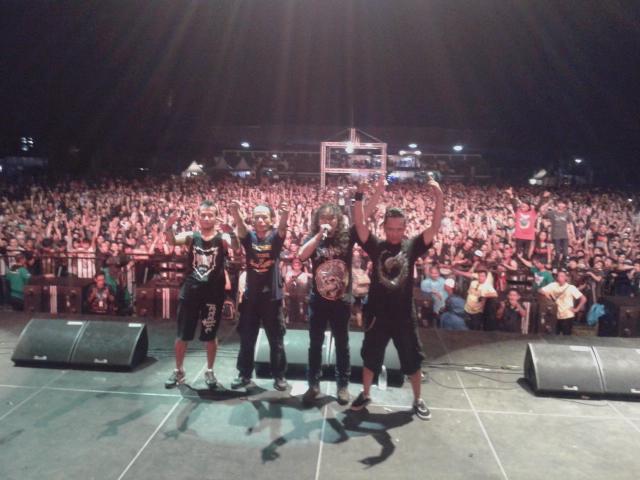 Jasad_bdm's tweet image. Hatur Nuhun k #PasukanKaruhun &amp;amp; semua orang yg terlibat di @BandungBerisik 2014

Awesome !! Saludos !!