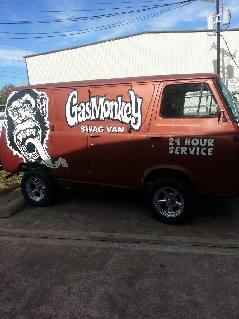 john_jagielo's tweet photo. Had some great food @GasMonkeyBNG and had to check out @GasMonkeyGarage #ThanksgivingBreak2014 http://t.co/2v9PC5v3kA
