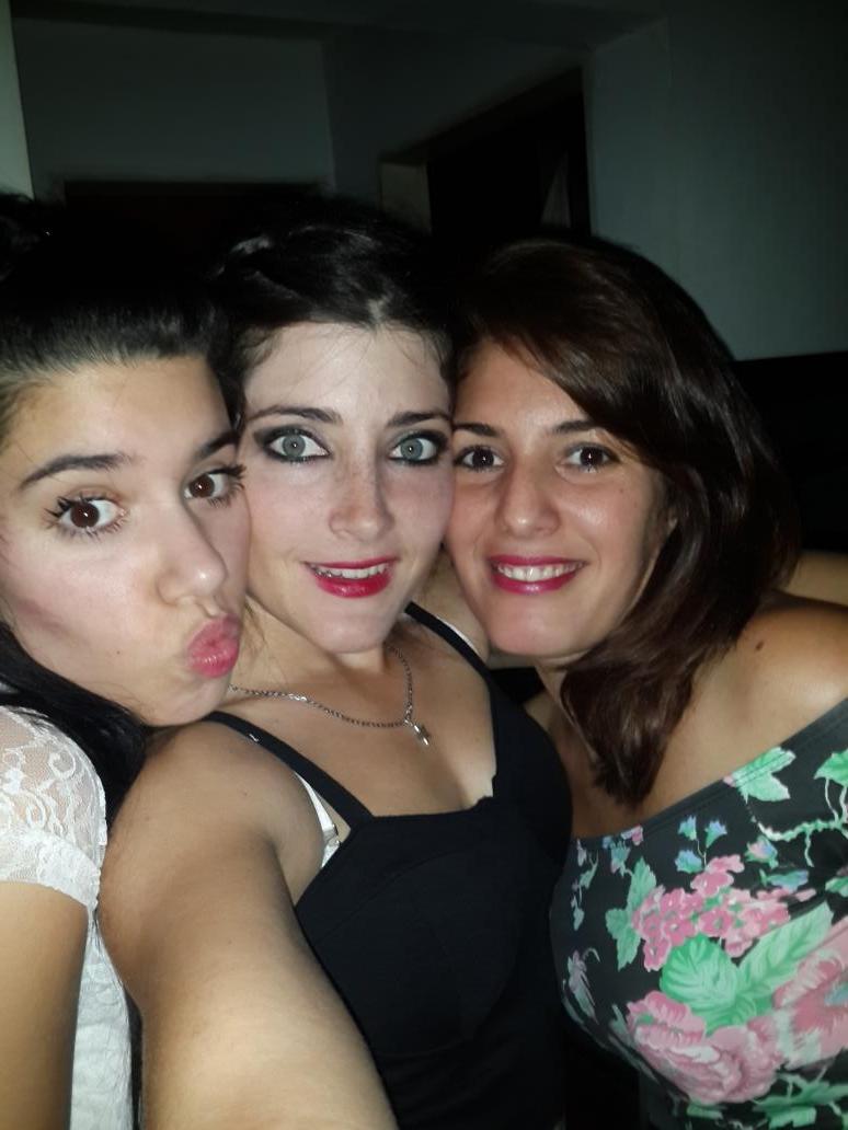 MFlorHG's tweet photo. Amigas  incondicionales ♡ http://t.co/2E12v9p7U1