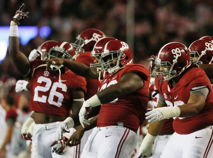 ROLL TIDE!

#1 Alabama gets its revenge, defeating #15 Auburn 55-44, in the highest-scoring #IronBowl in history!
