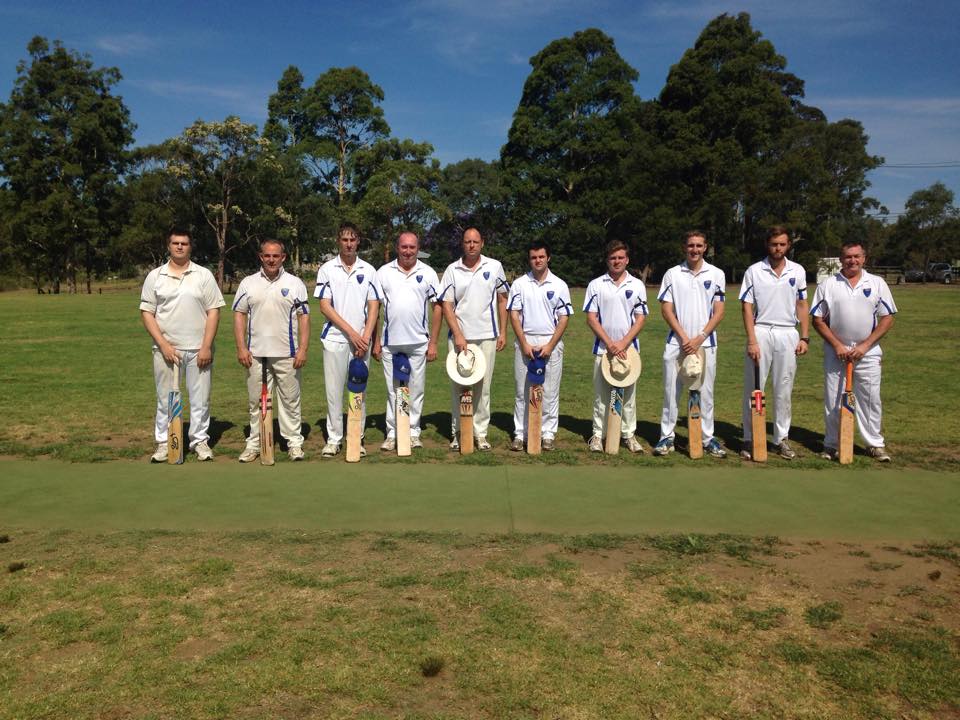 stiveswahroonga's tweet photo. @CricketAus @abcgrandstand St Ives Wahroonga CC D Grade paying their respects #putyourbatsout http://t.co/h6MZuRbxvw
