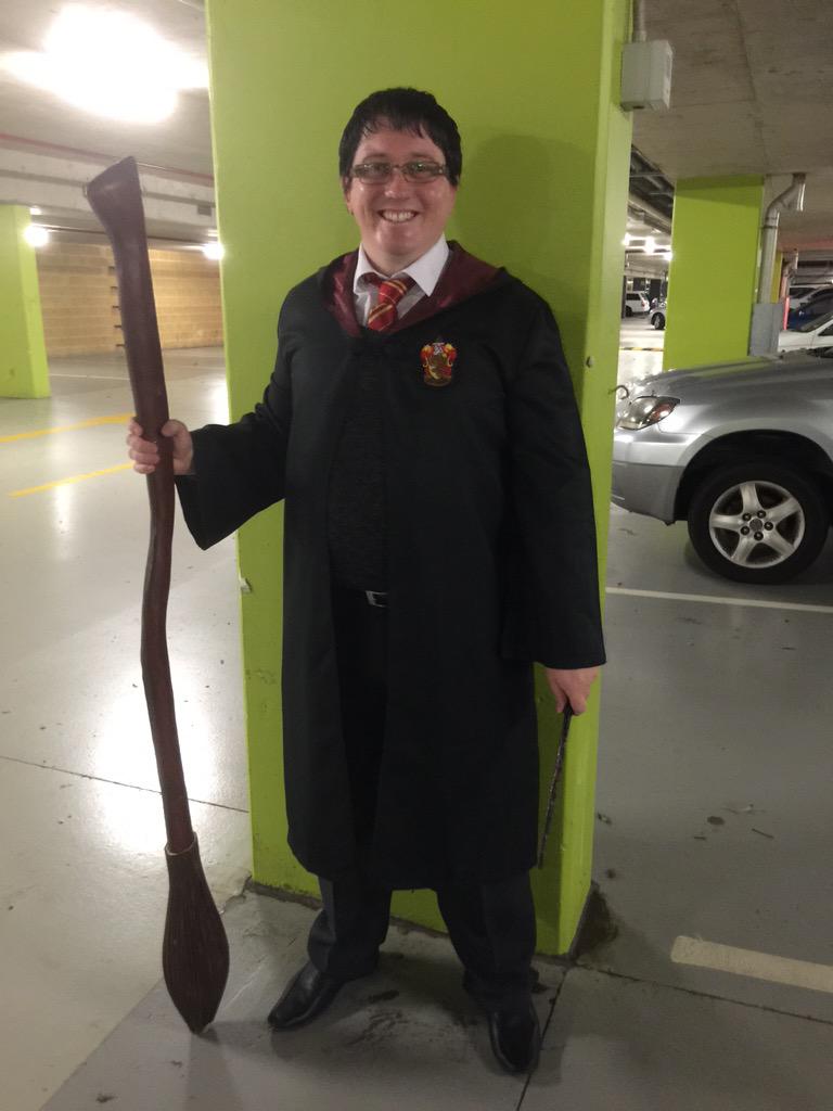 SupanovaExpo's tweet photo. RT @sanitydisruptor: Why drive and park, when you can fly in on a broomstick? @SupanovaExpo http://t.co/uczRYGEWyn