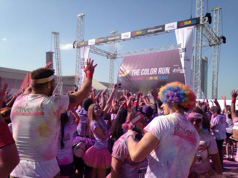 Sk_shinoda's tweet image. Yesterday's amazing event #Happiest5K #ColorRunUAE can't wait till next year 🙏