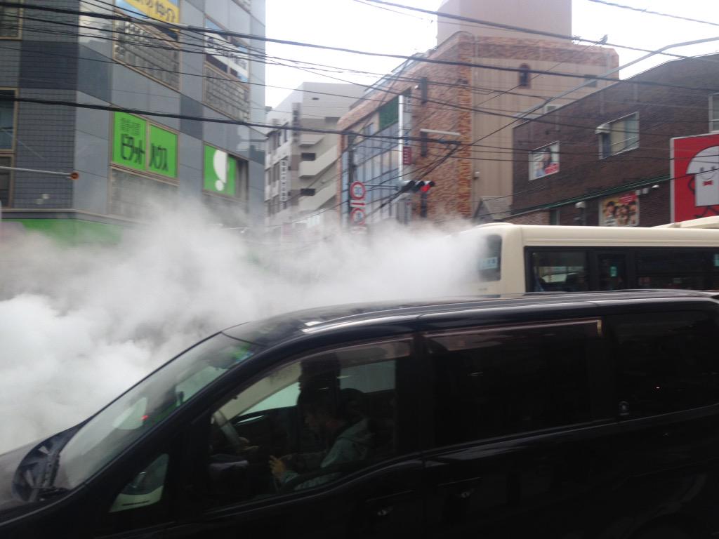 サワーで ザしゅわ炭酸 No Twitter Sigunabook 柏市の東武バスの画像です 東武バス白煙撒き散らして走行しています 故障ですかね とりあえずすごいです Http T Co Rxam7rwjcc 灯油混ぜてるんじゃ