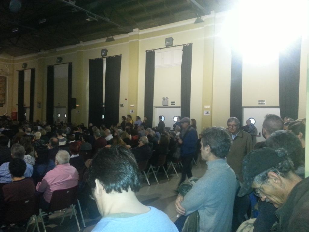 Aforament complert! Més de 400 persones amb ganes de començar!