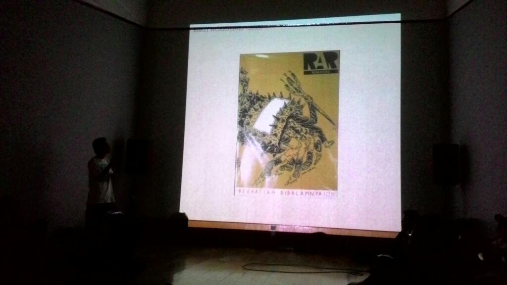 giliran <a href="/RARFunzine/">RAR Funzine</a> kasih preswntasi #KACF2014