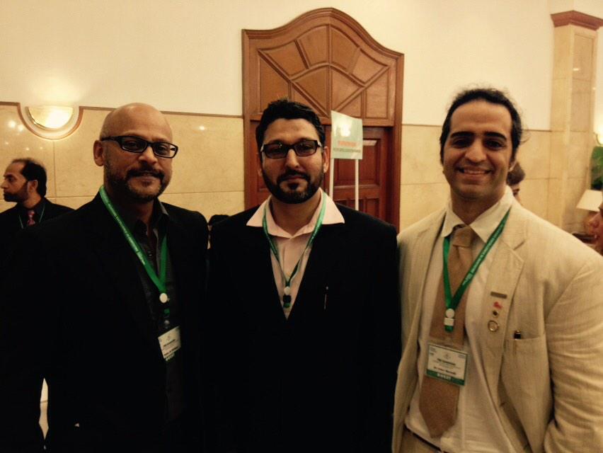 TalhaMSiddiqui's tweet photo. "@DentalNewsPk: Maestros spotted at the #PDA14 @TalhaMSiddiqui @drdkiq &amp; Irfan Qureshi. http://t.co/1z9Ohf8OCu"