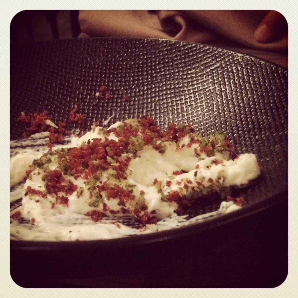 Mary Mary (@marigrecque) on Twitter photo L'instant fromage au #bloempot c'est... Un nuage, une tuerie, une idée du paradis :)
Merci <a href="/FlorentLadeyn/">Florent Top Chef</a> L'instant fromage au #bloempot c'est... Un nuage, une tuerie, une idée du paradis :)
Merci <a href="/FlorentLadeyn/">Florent Top Chef</a>