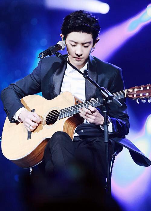 ChanbaekUnionID's tweet photo. kill me right now http://t.co/yjq80Up6q7
