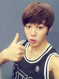 darraFK's tweet photo. lagii jimin BTS http://t.co/MusxxJ1B2l