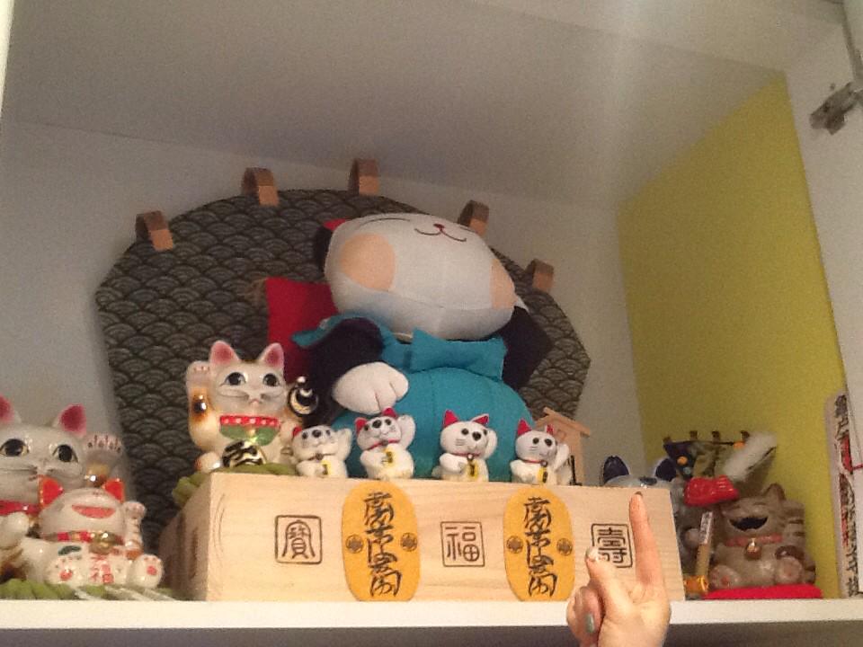 micol_2011's tweet photo. MiCOLのユニークな熊手。
無事、受付後ろに収納されました。 http://t.co/IKkvfrSu0n