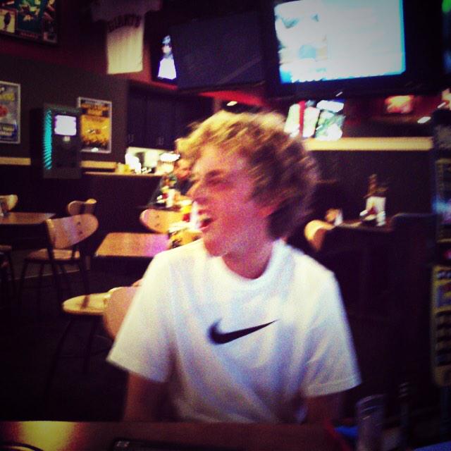 FreitasHayden's tweet photo. Happy birthday scott! Hope you have a reminiscing day doe❤️ #rundat #asian #tangible #chumpin http://t.co/1Y07UJftdf
