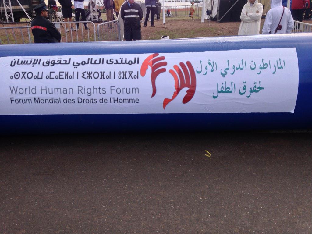 FMDH_Enfants's tweet photo. Dans quelques instants, le coup d'envoi sera donné au #Marathon des #droits de l'#Enfant #FMDH #ONDE http://t.co/4w0ZjLGVQx