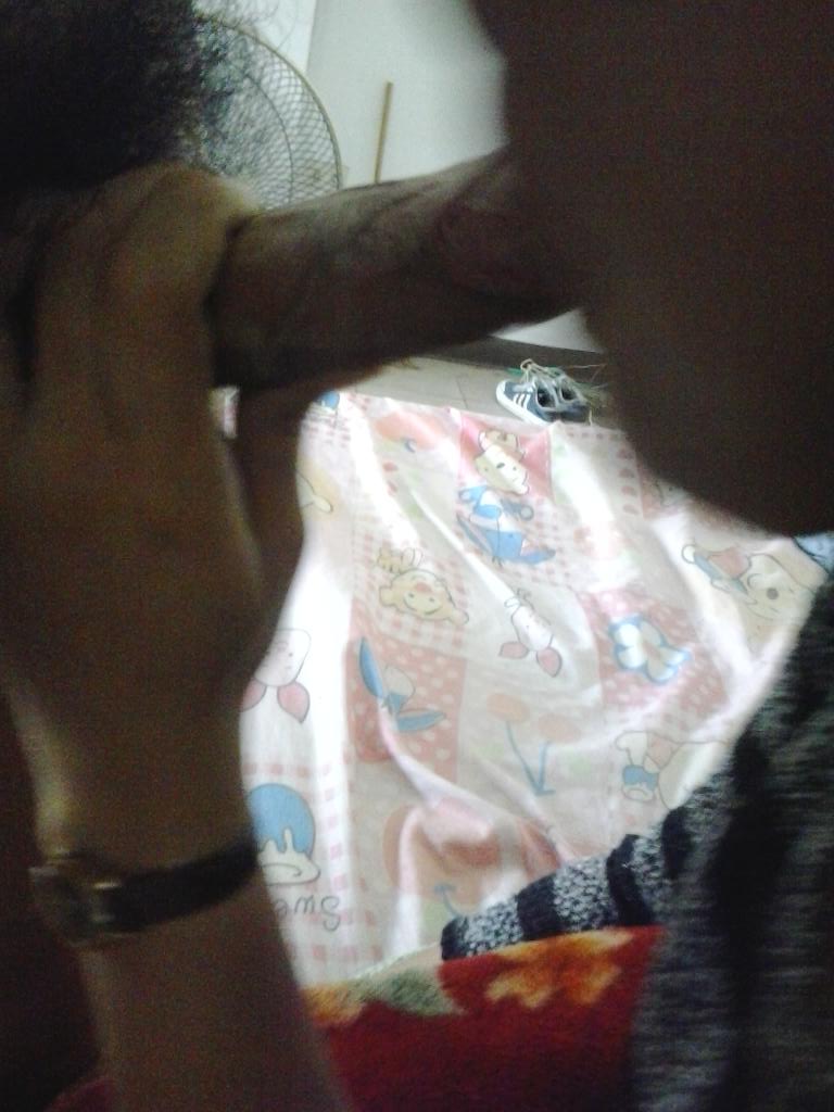 kusieaw's tweet photo. ไม่ใหญ่แต่ยาว เมียบอกชอบมากกก ลึกดี !! http://t.co/btB1hKpopw
