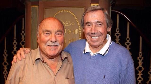 GordonBanksOBE's tweet photo. Thought it was probably about time...  Good see my mate on twitter @jimmy_greaves http://t.co/LZPmB1uhCh