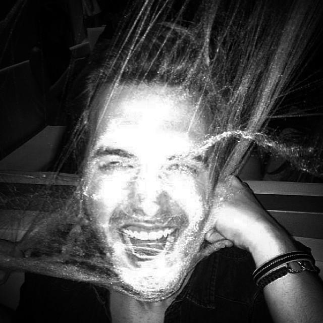 cf_gonzalvoL's tweet photo. "Algo en tu cara me fascina, algo en tu cara me da vida..SERÁ TU SONRISA"🎶🎶
😄 http://t.co/P7vNKIu0yp