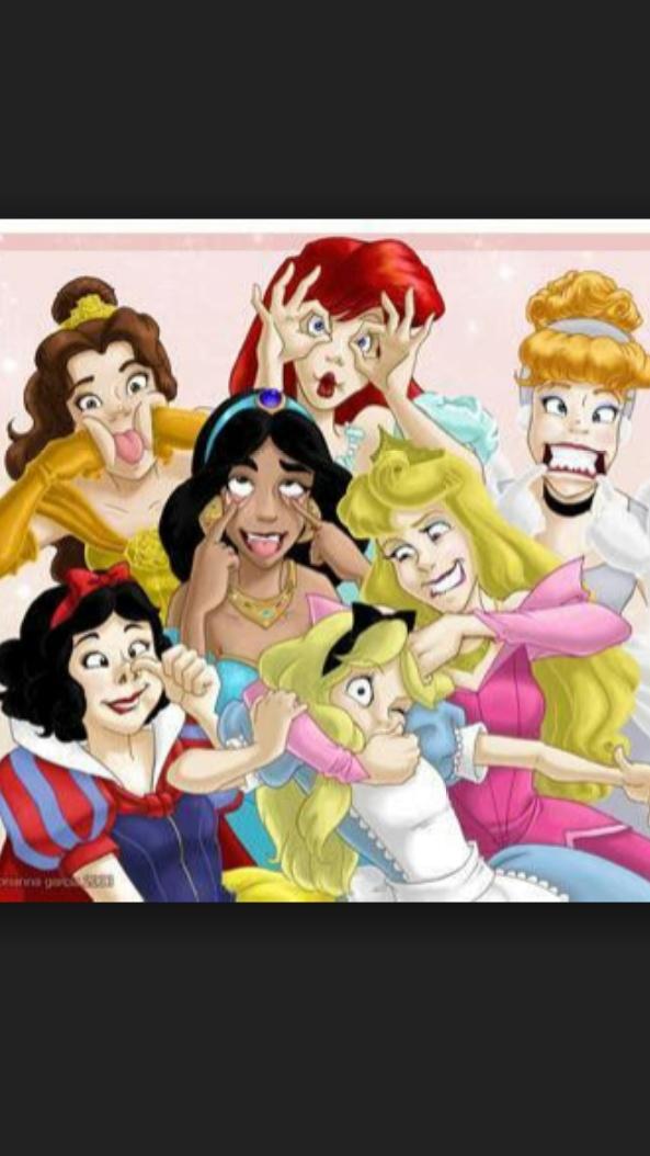 PiliChocolat's tweet photo. Definición gráfica del grupo del amor cuando terminen las EPD @AsunVentura20 @marta_256 @anars2705 #inma ÁNIMO jajaja http://t.co/NpoAMyoOuu