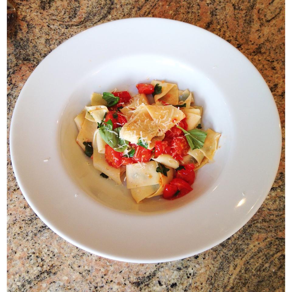 ThinkFoodUK's tweet image. How do you say I love you to someone who is #glutenfree ? Fresh homemade pasta is how! foodandthought.co.uk/glutenfreepast…