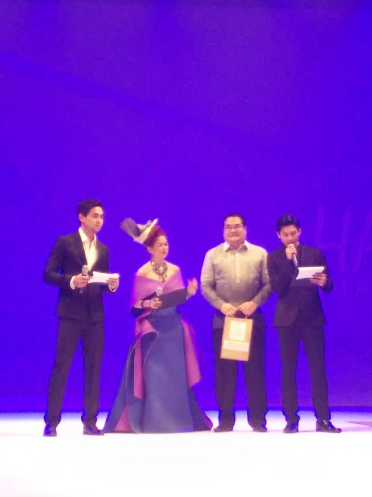 frankatigbak's tweet photo. Stylish, vibrant @TessaValdes @Inq_Lifestyle #FaceOff2014 http://t.co/cqpHTli240
