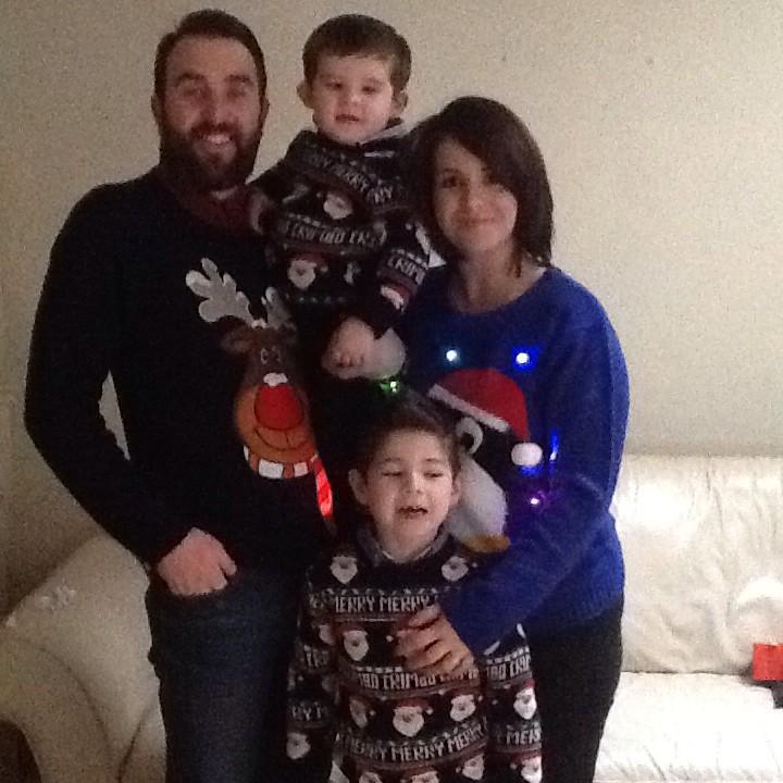 paceydonohoe's tweet photo. Xmas starts today #santashouseexprss #palmerstownhouse choo choo #santaaaaaa http://t.co/R6P8RLv7Me