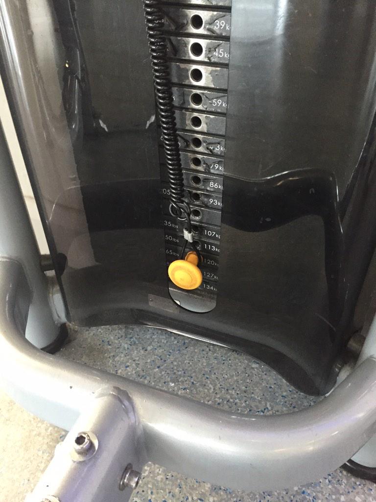 1mrano's tweet image. Going for it again!#pecfly #thegym #gym #fitness #sunday #muscles