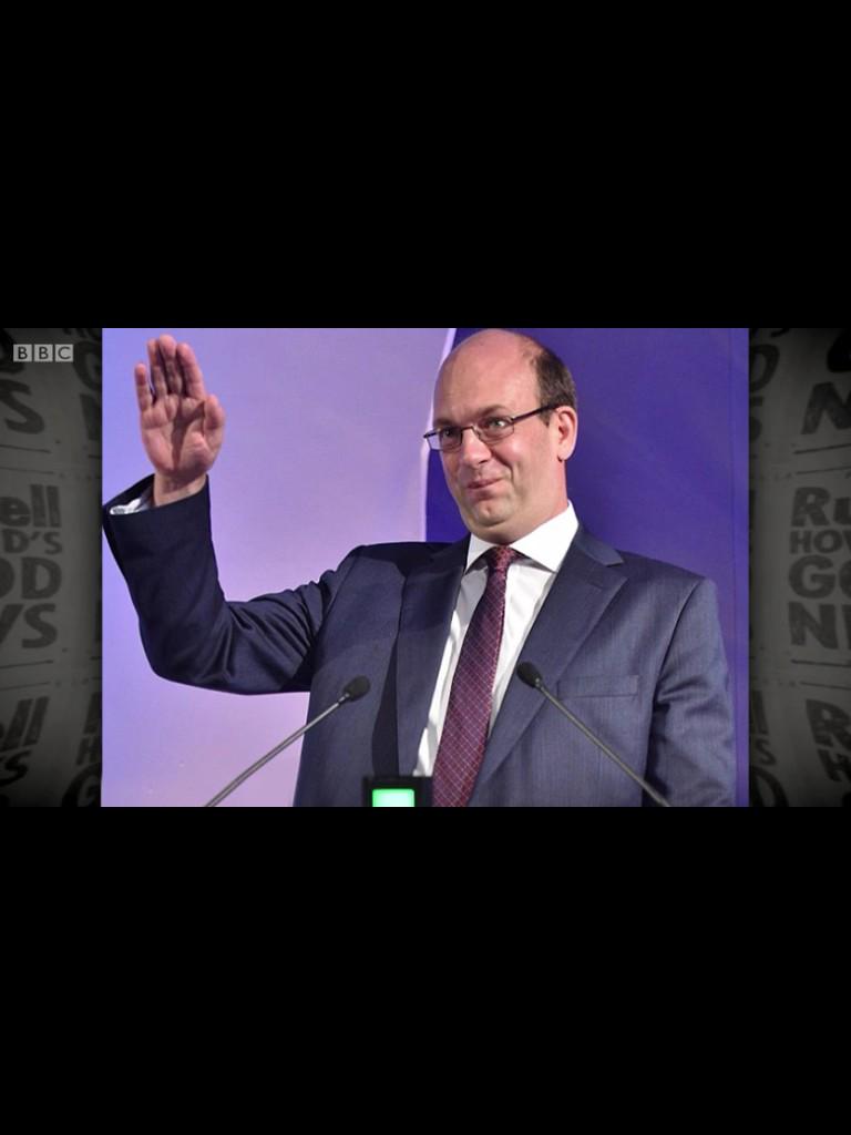 ziggyLuke's tweet photo. UKIP. The Party With Far-Left Views. I Mean, Really, UKIP, Sort The Pics Out Guys. http://t.co/kBeOHnGS8C