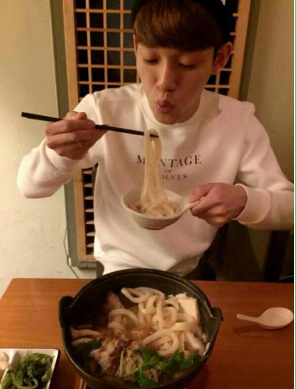 jd92186cm's tweet photo. これでしばらくは『遠恋中の彼氏持ち』設定のネタが持つわ( ˘ω˘ )#お気を確かに http://t.co/179V2QDB7e