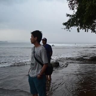 SelviaKudo's tweet photo. Wlwpn ga pernah d reply or retweet -,-... miss u so much... long time no see... @agils_nugroho #pdhlbarusmlmktmu http://t.co/UdsiKrz8M2