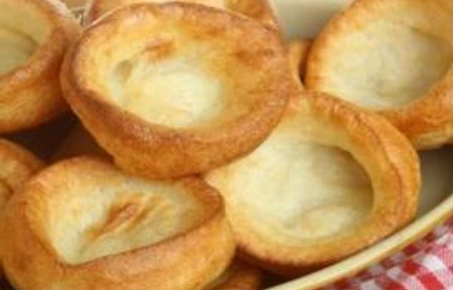 eelbrook's tweet image. The Yorkshire puddings are done, time for #LazySunday Join us for roasts and #realale