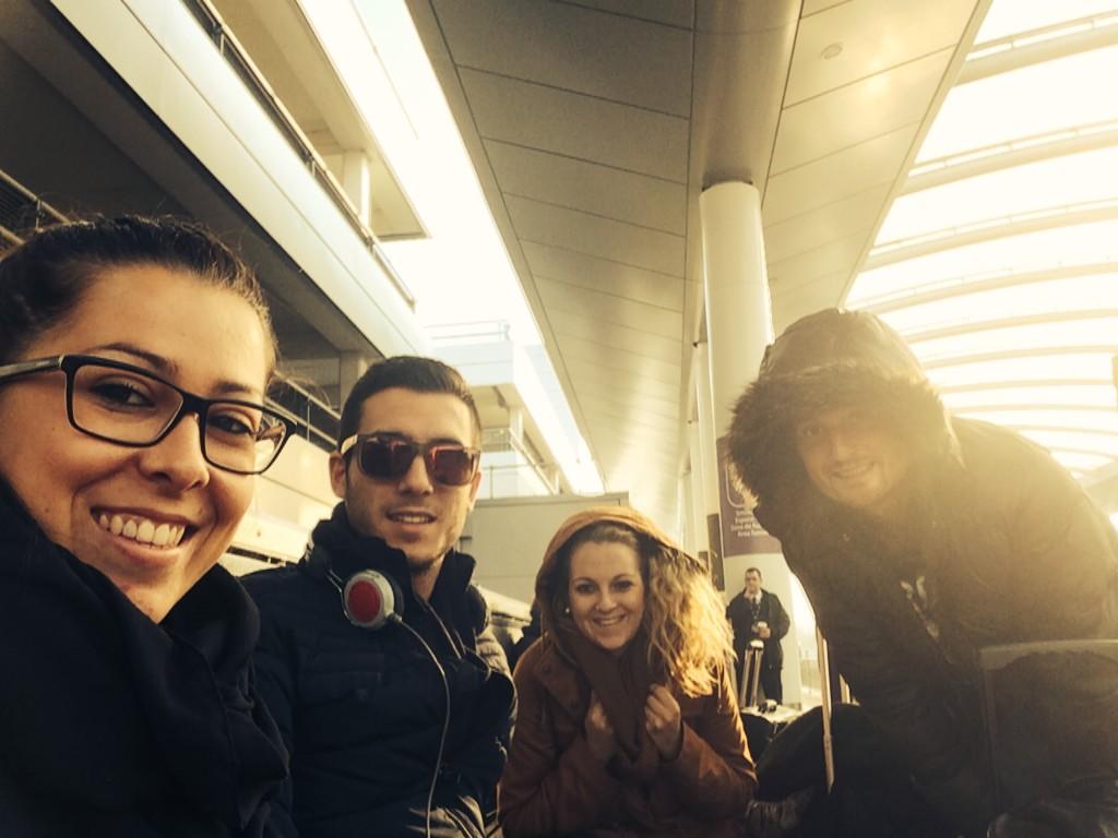 8CiiiCaaaa's tweet photo. Londres volveremos otra vez :) excelente viaje con maravillosas personas @Manu_17v @AnaIsabelLpez2 @aj_vaca5 http://t.co/LwkCCfcbr2