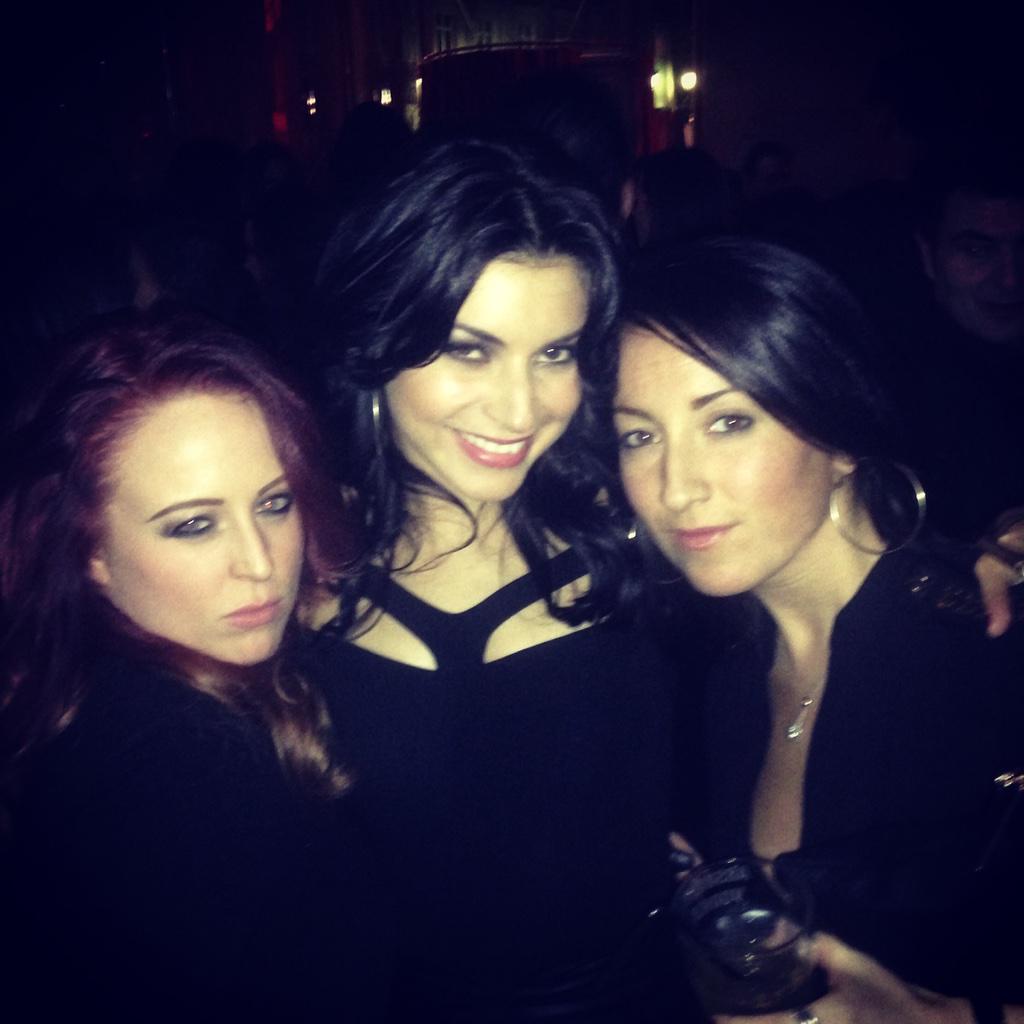 KerriAnneDD's tweet photo. I have laughed so much this season!!!!Thank you my #blondefriend #bellyache #dals5 @CandicePascal @JustJaciJax http://t.co/jYsUbyw2UE