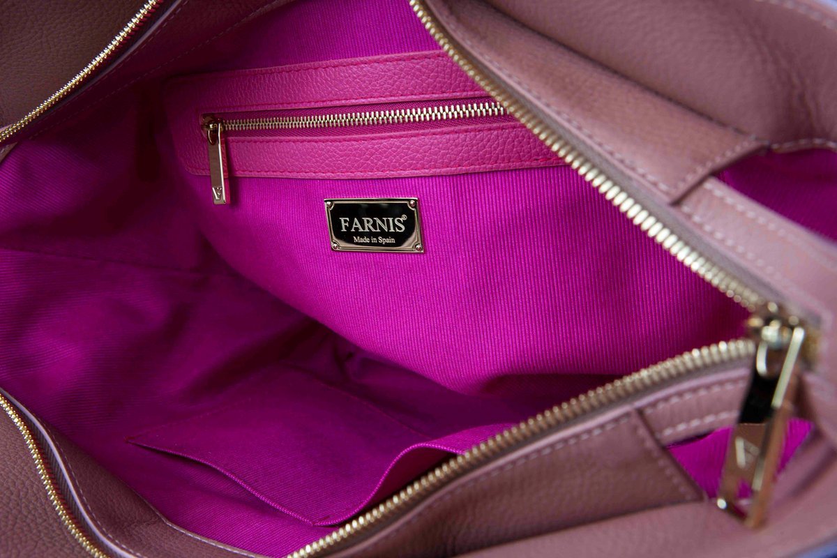 farnisofficial's tweet photo. Interior forrado en lujoso Otomán Italiano en color Rosa Neón.#farnis #details #luxury #countdown #fashion #handbags http://t.co/vLPf2f39Bi