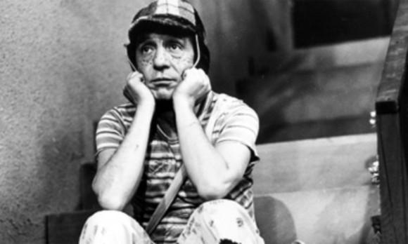 Senhoritacom's tweet photo. nao aprendi dizer adeus mas deixo vc ir c lágrimas no olhar #RIPChaves http://t.co/Nq2MOLyHef