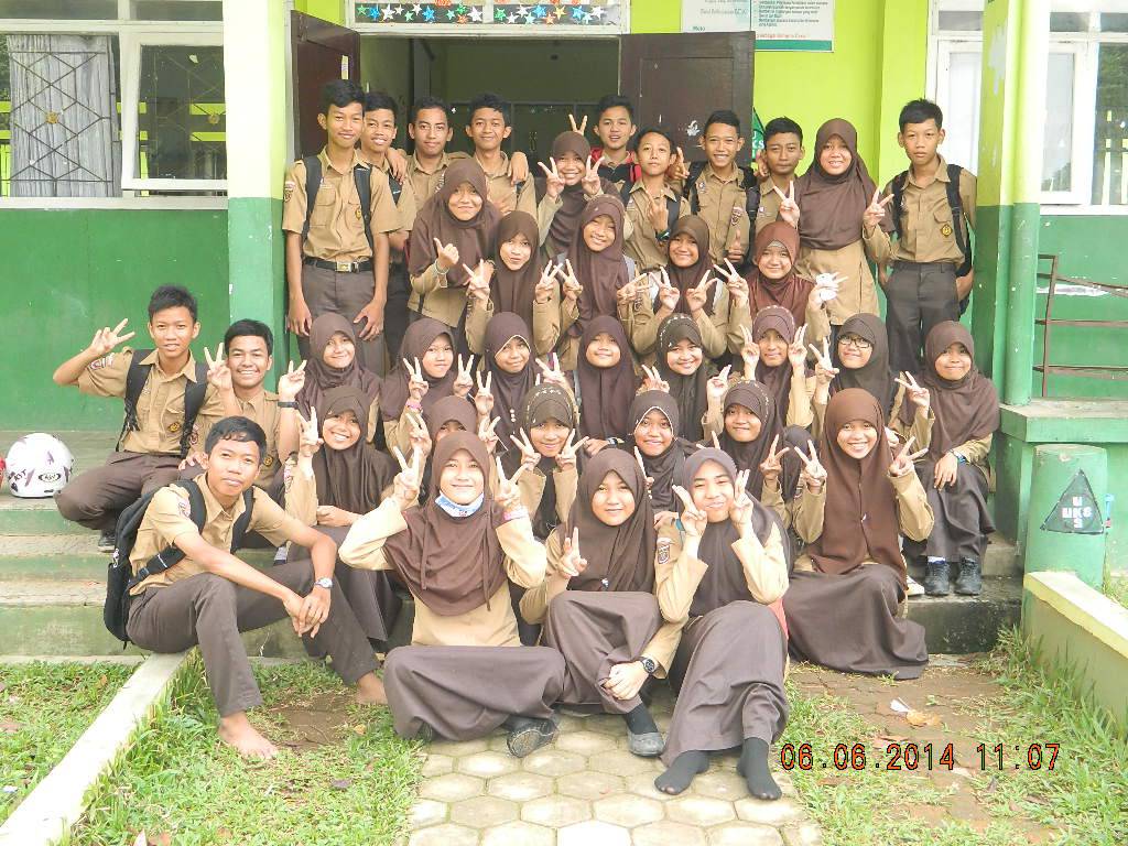 LanguageMansa's tweet photo. Ini Kita Kita http://t.co/lJOcT8dzdK