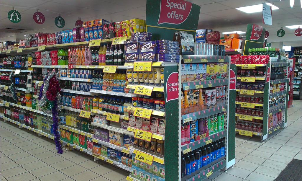 5812Midd's tweet photo. Strong for sunday trade.. http://t.co/7rQ4F4Sg6H