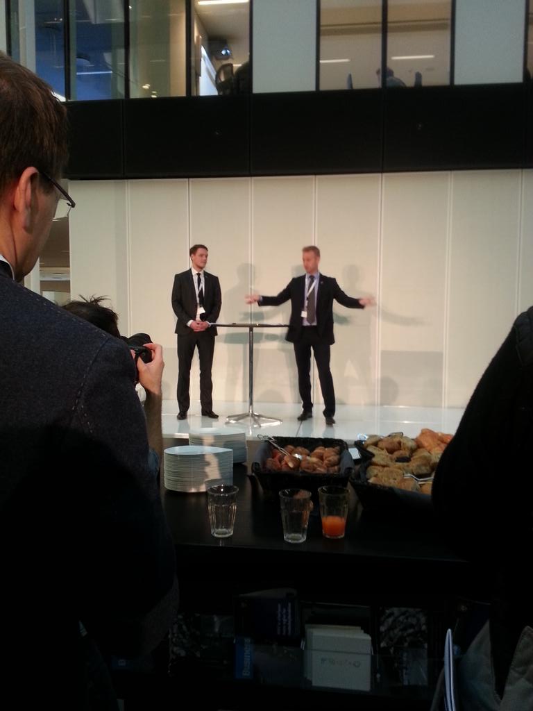 Origami_Concept's tweet photo. It was an honor to meet @raratsch at the @cbc_cup #cbc14 What an amazing host for this event http://t.co/HuDnS3BrnO