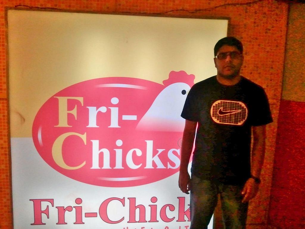 FriChicks's tweet photo. http://t.co/Bxx7l4eaBo