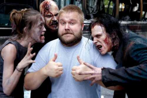 Happy birthday Robert Kirkman! Gràcies per crear The Walking Dead...!   