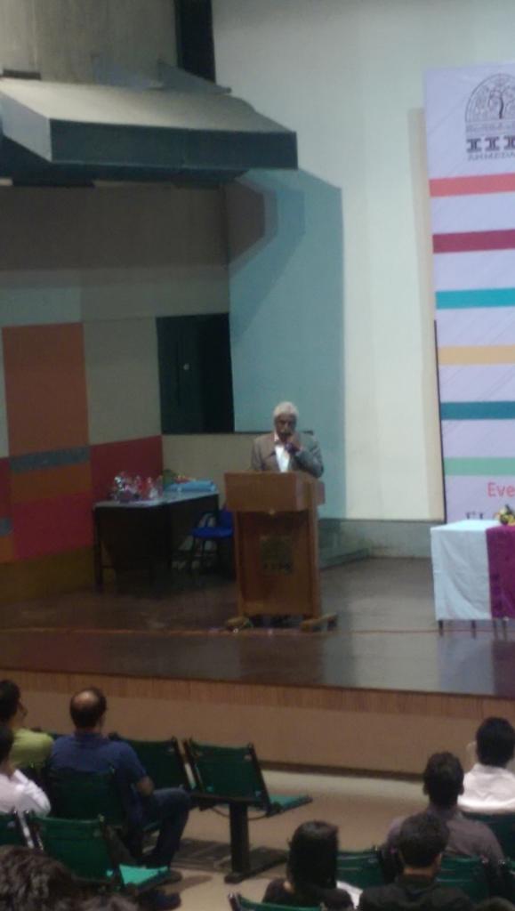jennyraina's tweet photo. Was pleasure to see @cricketwallah today at IIM-A. It was good to hear about sports from you sir. #Confluence2014 http://t.co/F9QUHqZbT1