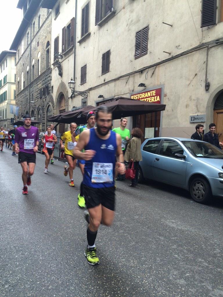 LoneWolf8411's tweet photo. Proud of everyone today at #FirenzeMarathon #heroes #iloverunners #26point2 #livetorun #runtolive #conquerors http://t.co/SHsHyMeQLk