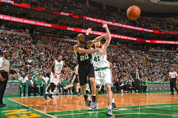 spurs's tweet photo. #SAvsBOS PHOTO GALLERY โ http://t.co/DEtJW6DGKx http://t.co/wwKGPJyVKt