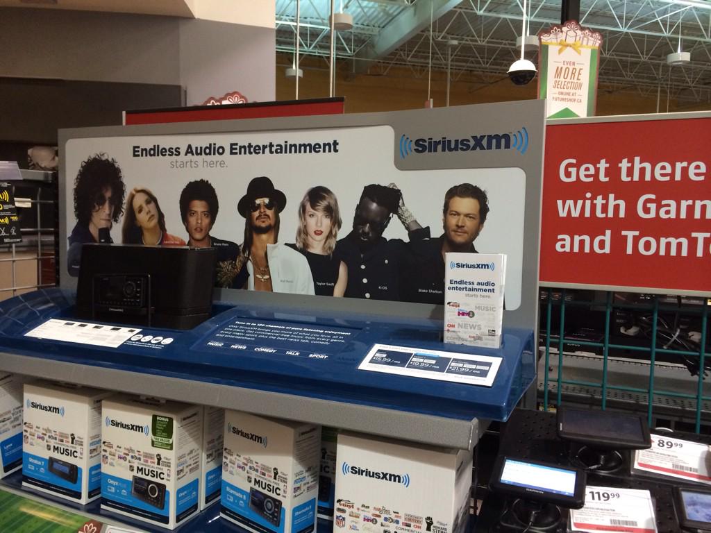TSlove898's tweet photo. おっ、こんなところにTaylor発見！ http://t.co/MJmBP9yDig