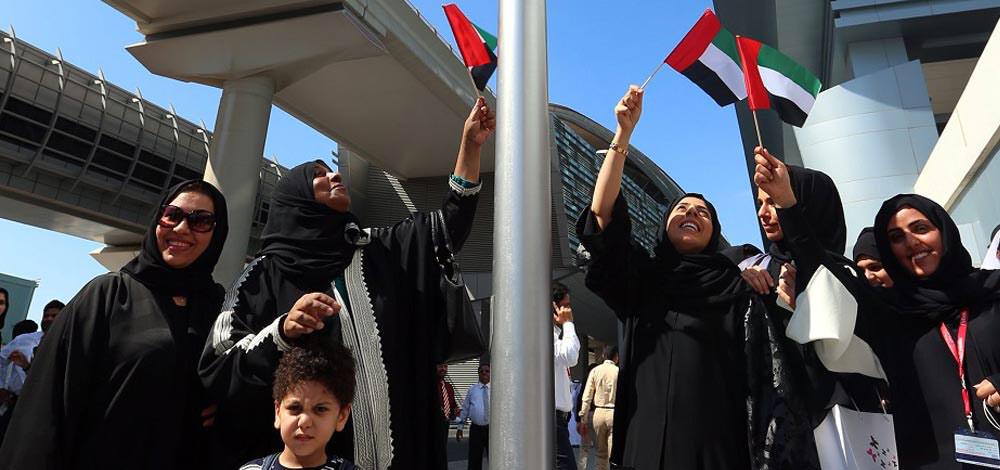 dubaimediainc's tweet photo. إعلان يوم الـ28 من أغسطس من كل عام "يوماً للمرأة الإماراتية"
#يوم_المرأة_الإماراتية http://t.co/pAIdwjO5w9