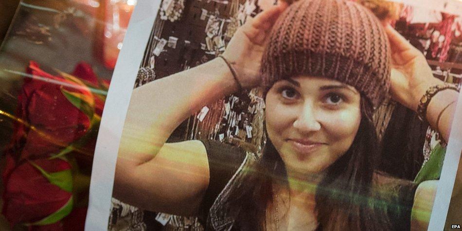BBCWorld's tweet photo. Tributes to #TugceAlbayrak, killed after defending "harassed" girls in Germany http://t.co/IPwIkbpyzB http://t.co/Beq3CY43X7