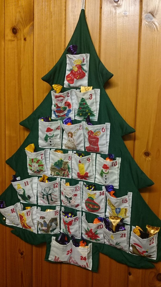 RachelRods's tweet photo. Christmas tree decorated and advent calender fully stocked- December is nearly here! #excitement #lastchristmasathome http://t.co/LSjYjmnZlk