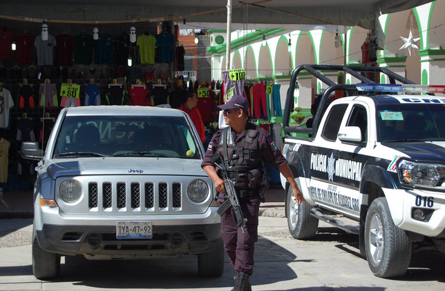Revolucion3_0's tweet photo. Encuentran otros 5 cuerpos calcinados en Chilapa de Álvarez, Guerrero

http://t.co/wN9FXcIl46 

#YaMeCansé http://t.co/FktNFFAG1f