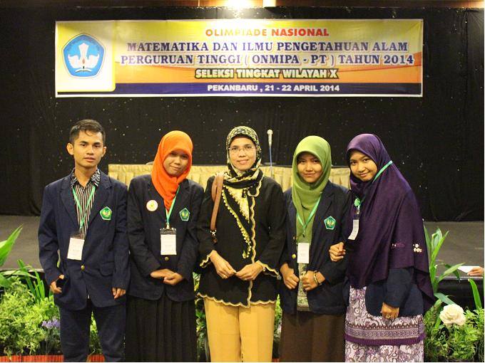 Ana_Lofty's tweet photo. #ONMIPA #Pekanbaru http://t.co/8vKW4m0nc5
