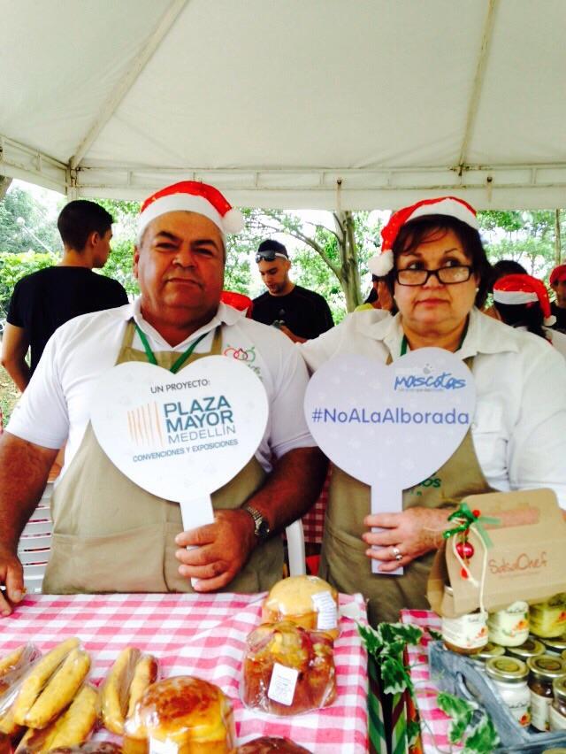 MerCampesinos's tweet image. Hoy nuestros emprendedores de #MercadosCampesinos La Presidenta  dicen #NoALaAlborada @plazamayormed